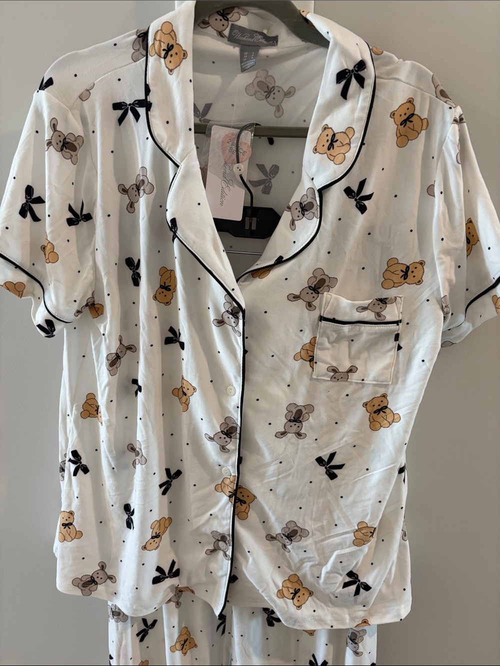 Women’s White Bear-Print Short Pajama Set with Black Trim - Picture 3 of 4